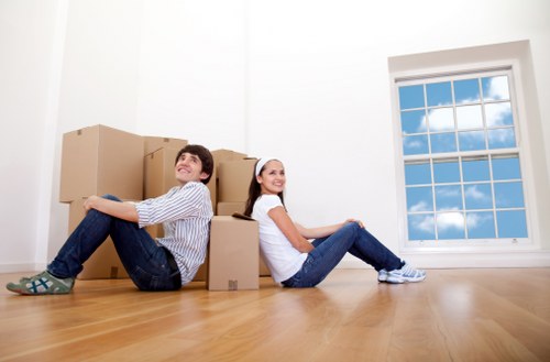 Local moving support in Elmersend for furniture and boxes
